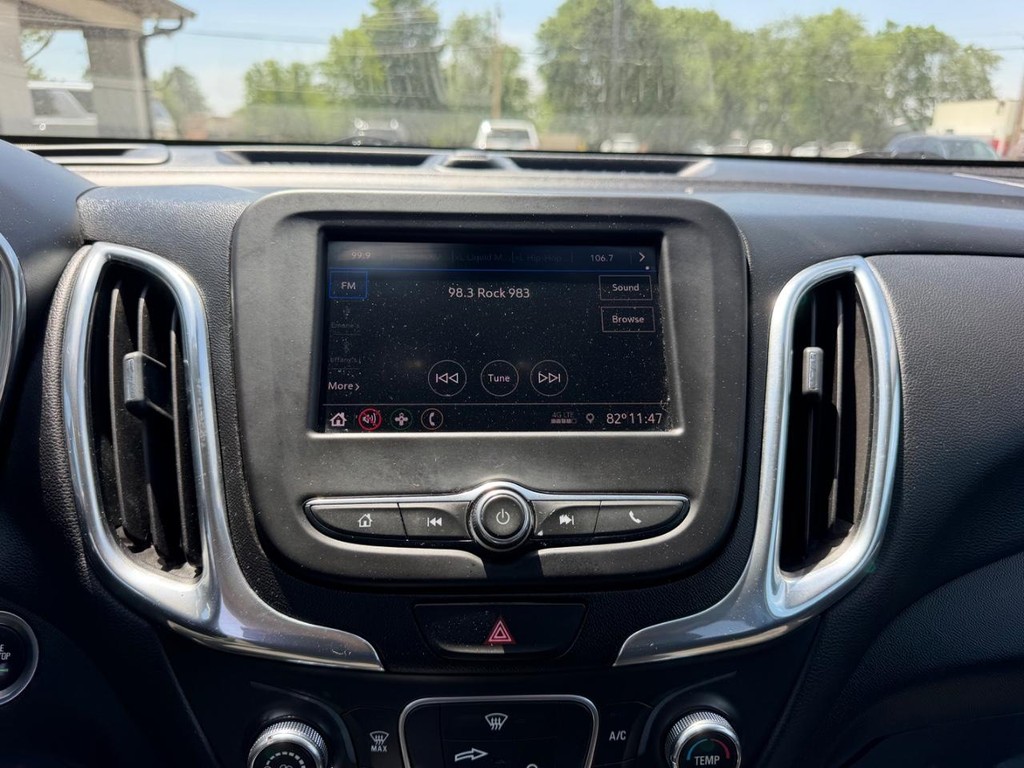2020 Chevrolet Equinox LT - Photo 12