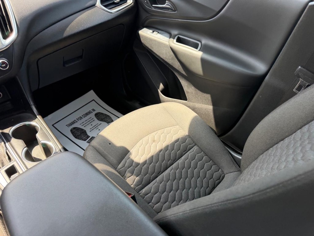 2020 Chevrolet Equinox LT - Photo 15
