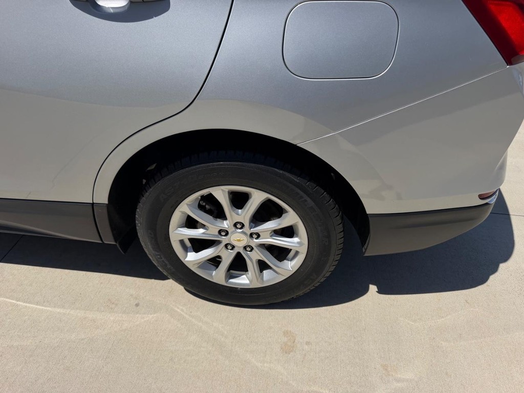 2020 Chevrolet Equinox LT - Photo 6