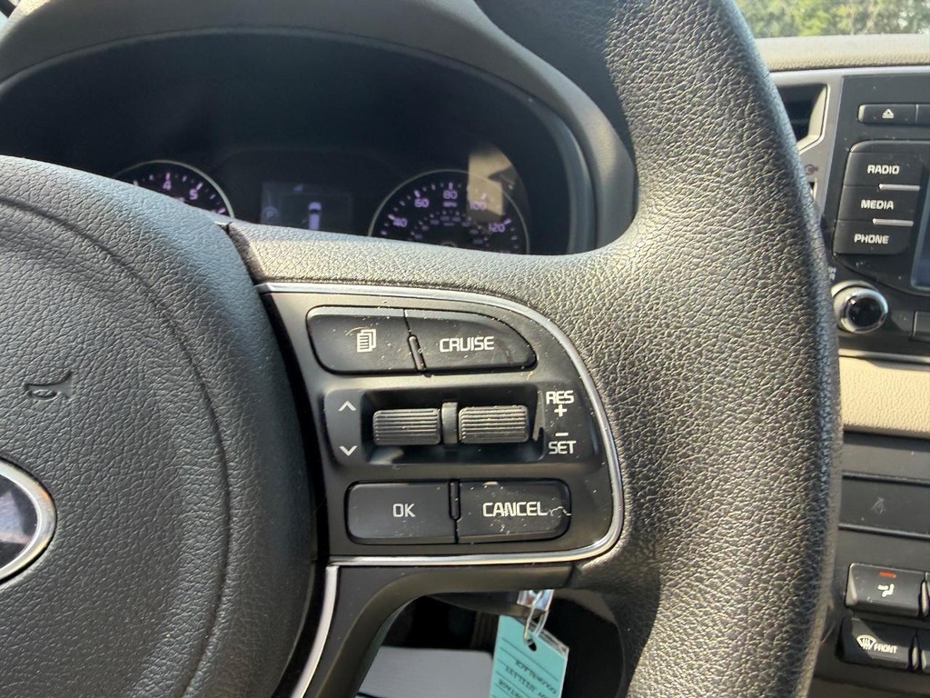 2017 Kia Sportage LX - Photo 11