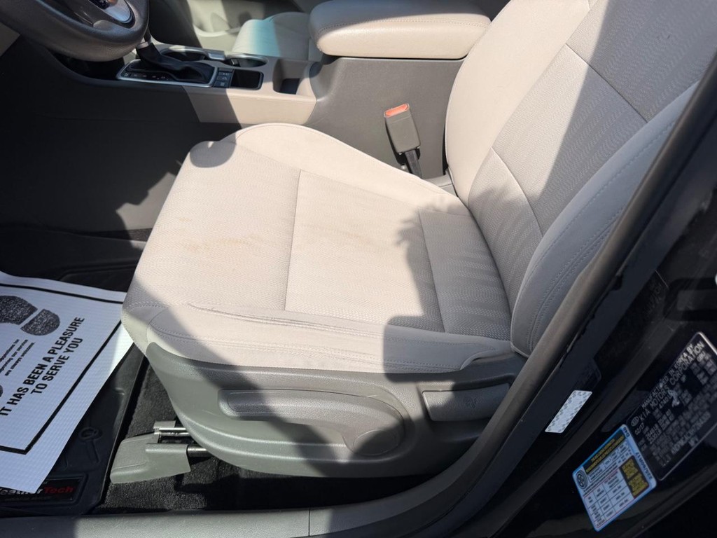 2017 Kia Sportage LX - Photo 17