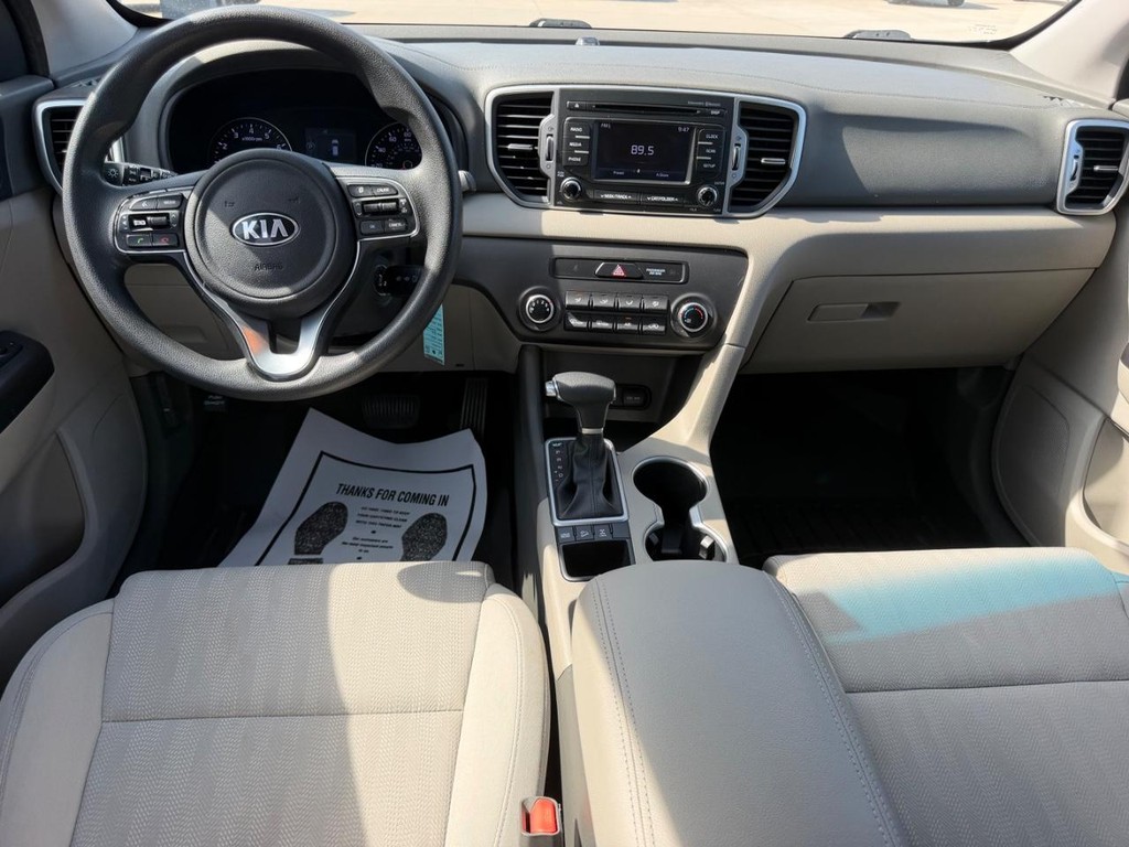 2017 Kia Sportage LX - Photo 8