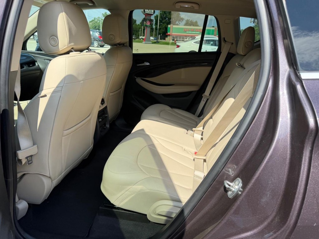 2017 Buick Envision Essence - Photo 8